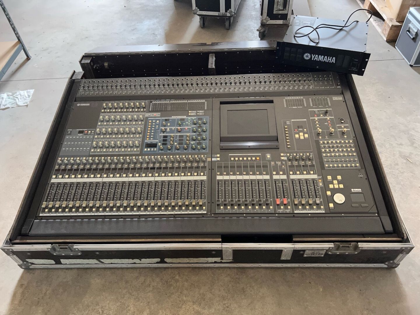 Yamaha PM5D digital mixing console