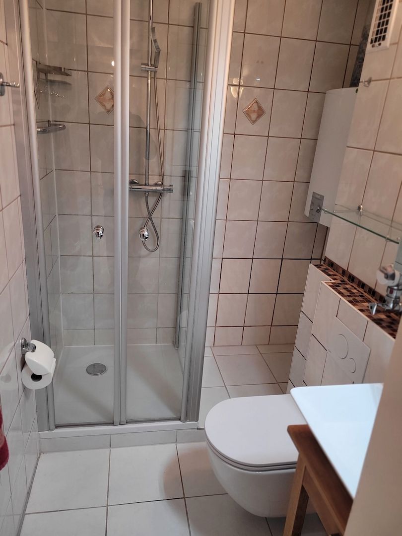 Helle renovierte 2 ZKB in Esslingen Weil