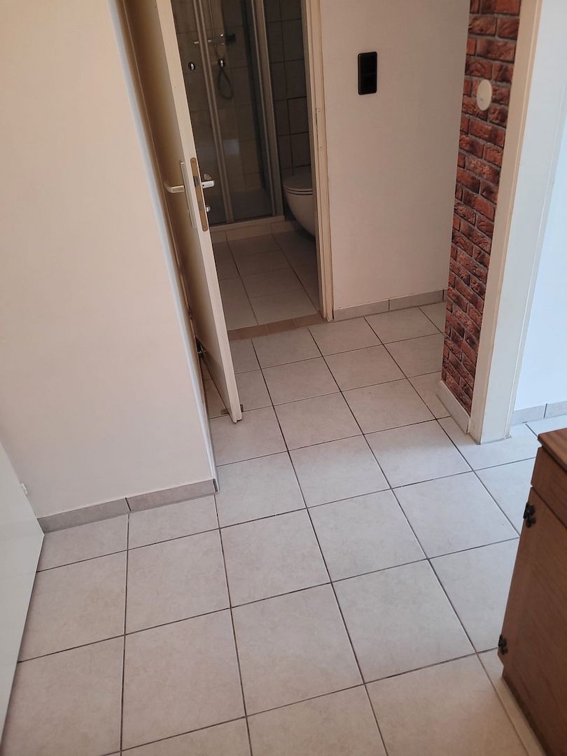 Helle renovierte 2 ZKB in Esslingen Weil