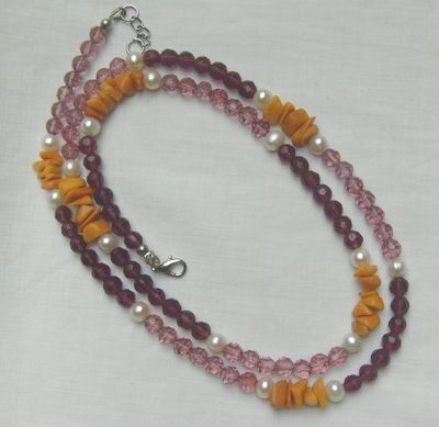 Halskette, Longkette, mit Kristallperlen, Jade und Perlen