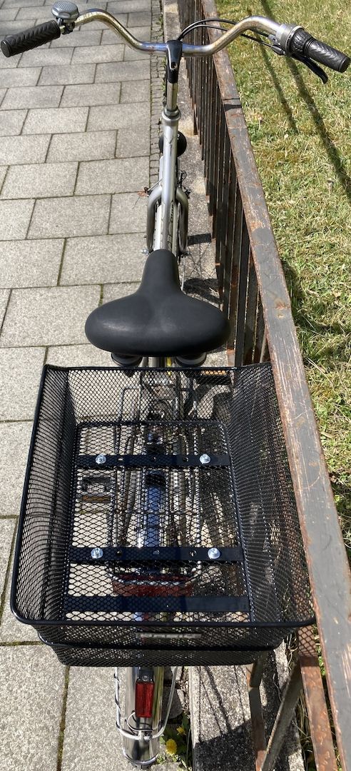 Stadtfahrrad Bavaria Line Lizzard für Damen, 26 Zoll, Nabenschaltung, Nabendynamo, Korb, Beleuchtung