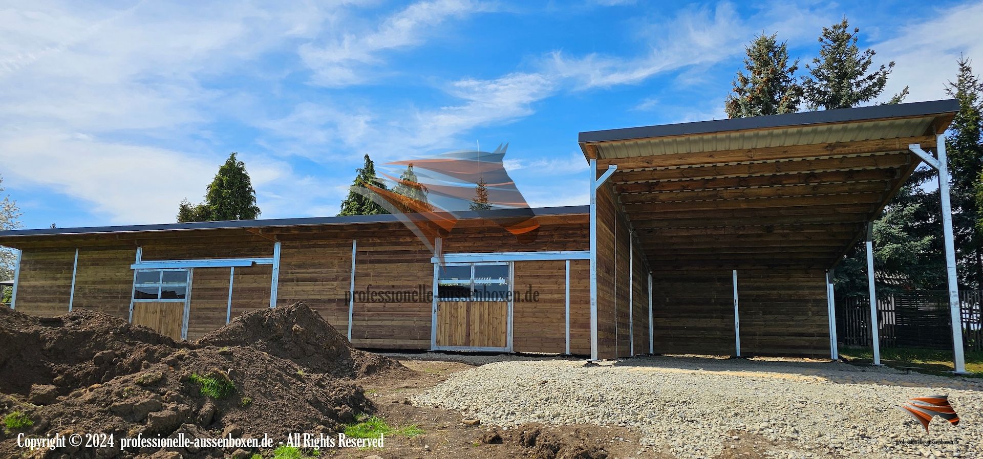 Pferdebox kaufen & Stallungen ideale Ställe für Pferde - Pferdestall bauen