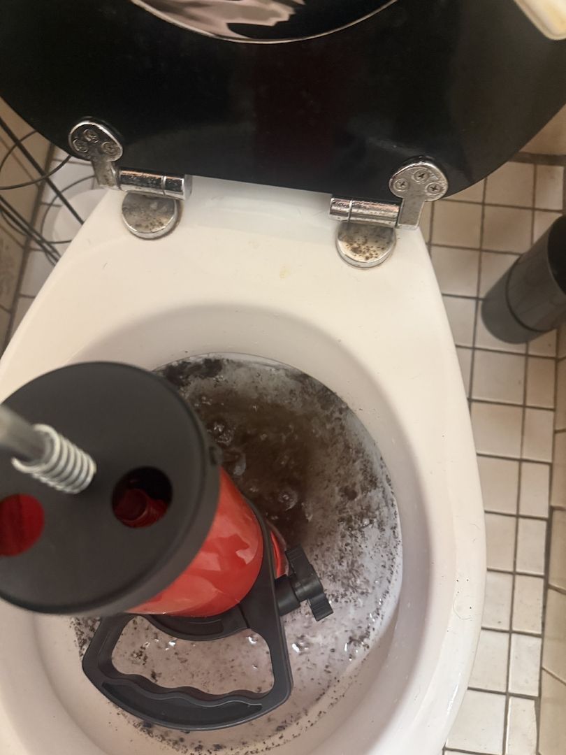 Kanal Rohr  und Abflussreinigung