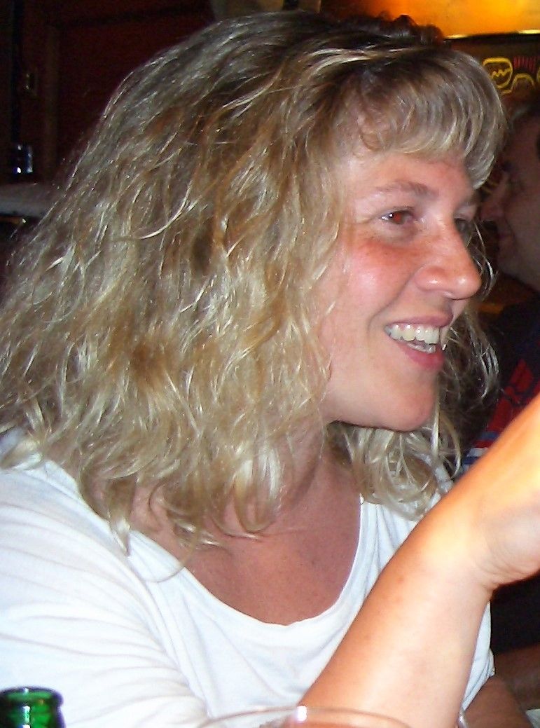 Mollige Ines sucht Kontakt