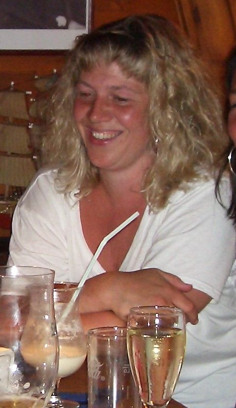 Mollige Ines sucht Kontakt