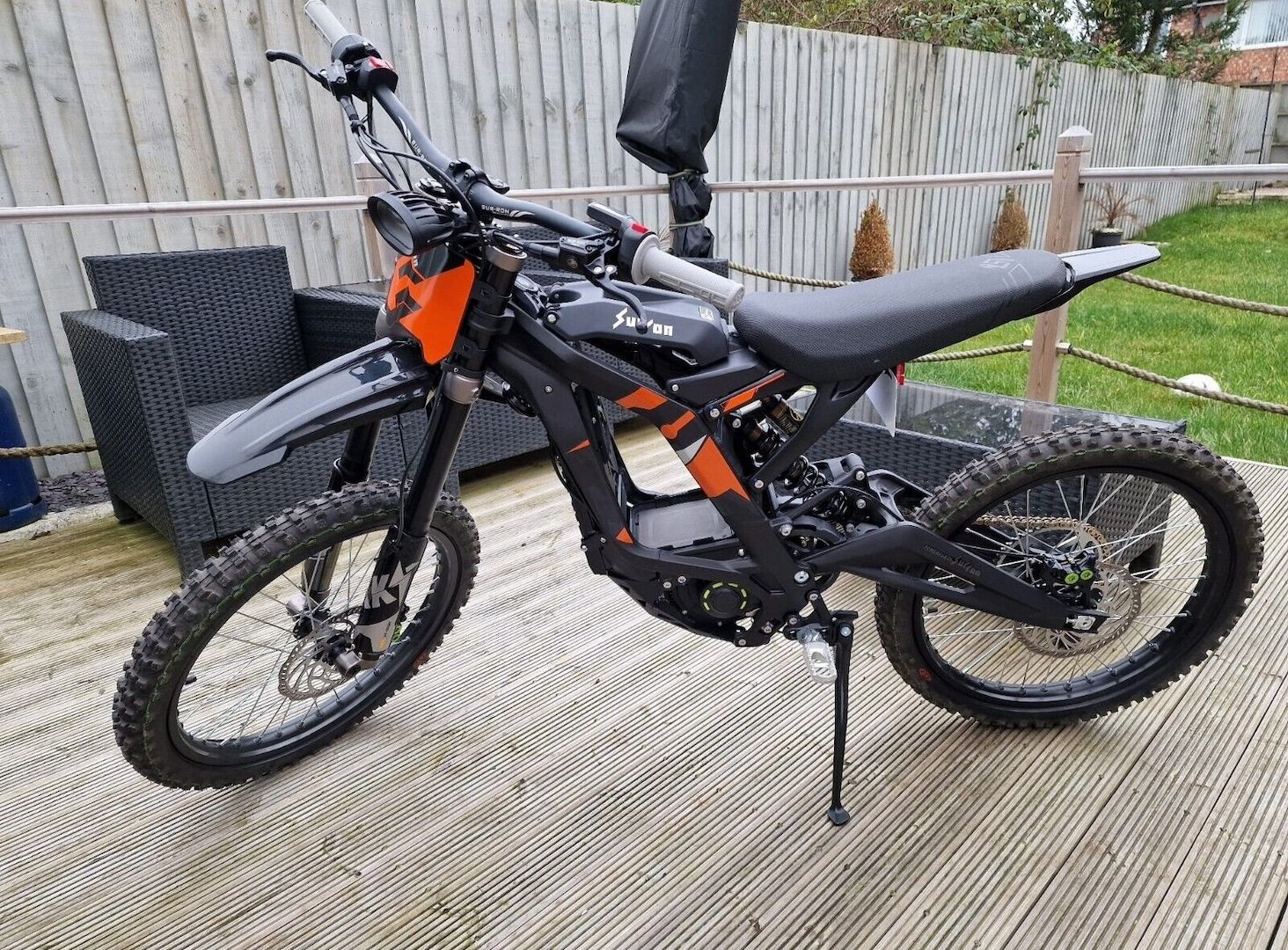 Sur-Ron Light Bee X E-Bike, Baujahr 2023