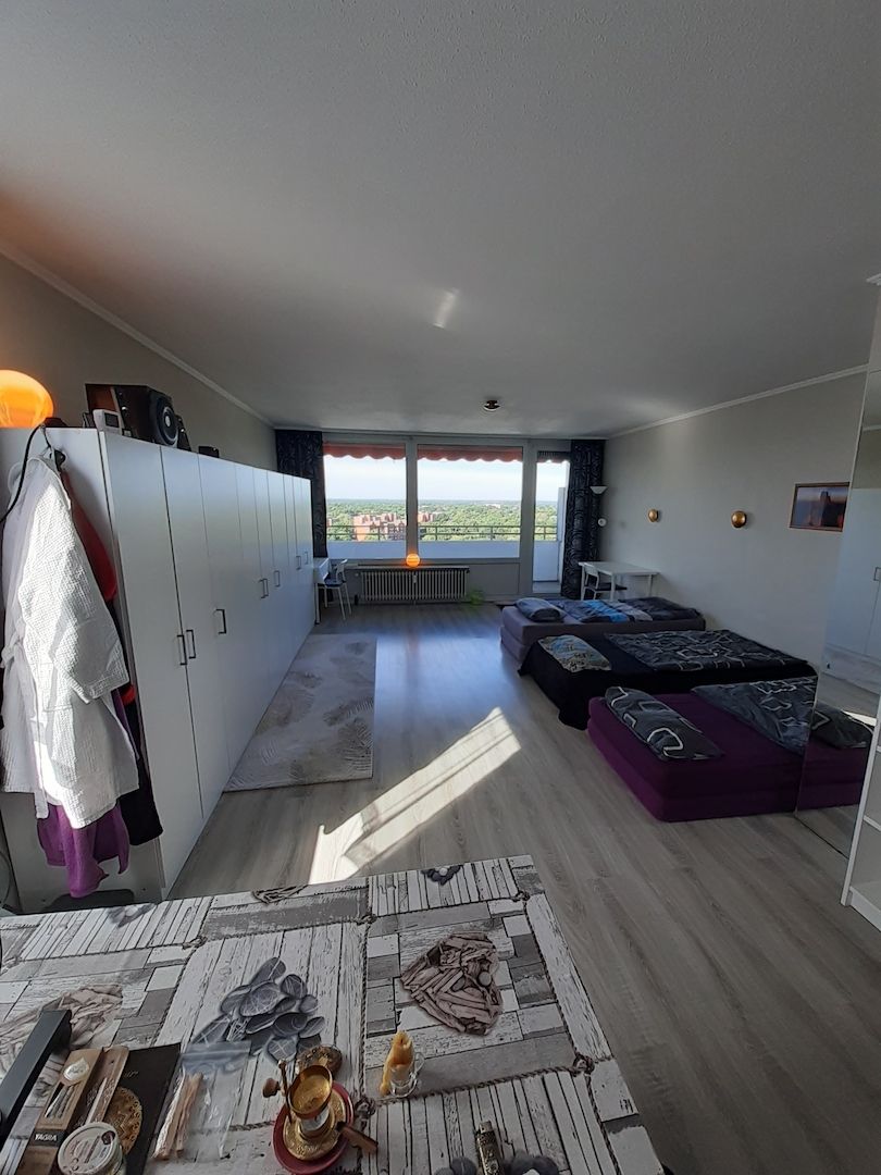 FKK-WG / Nudist roomshare Hamburg