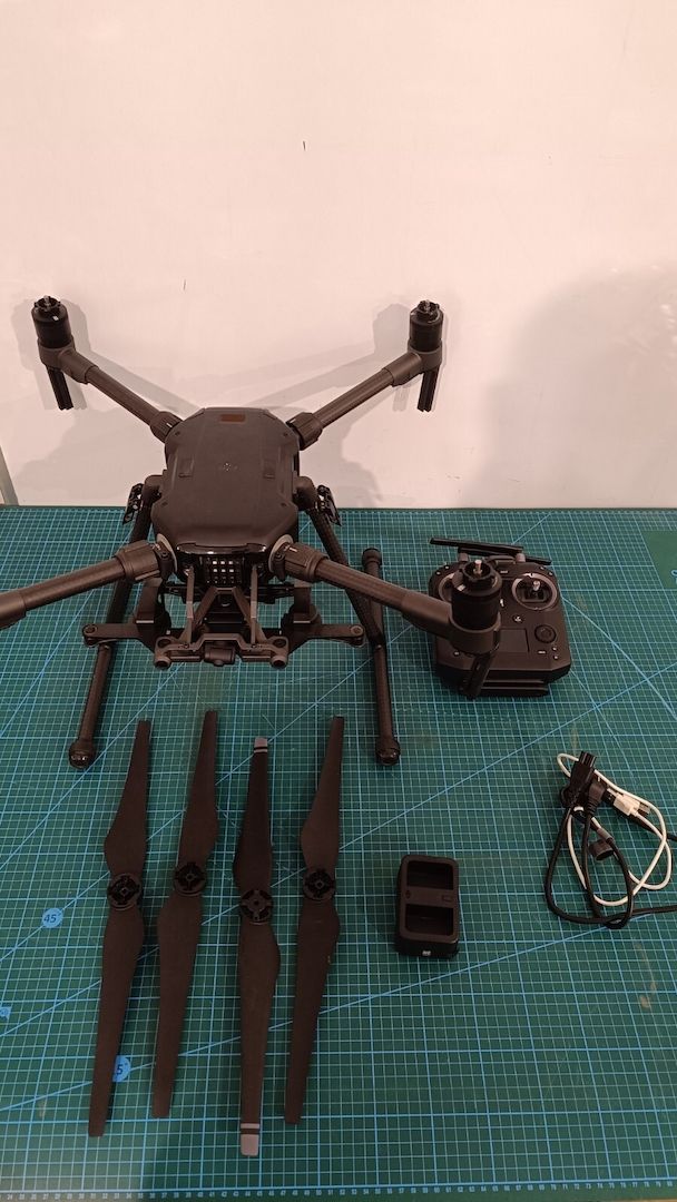 DJI Matrice M210 + Cendence GL800A