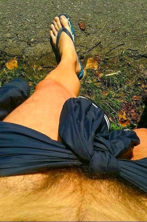 Suche FKK Begleitungen, jeder kann sich melden
