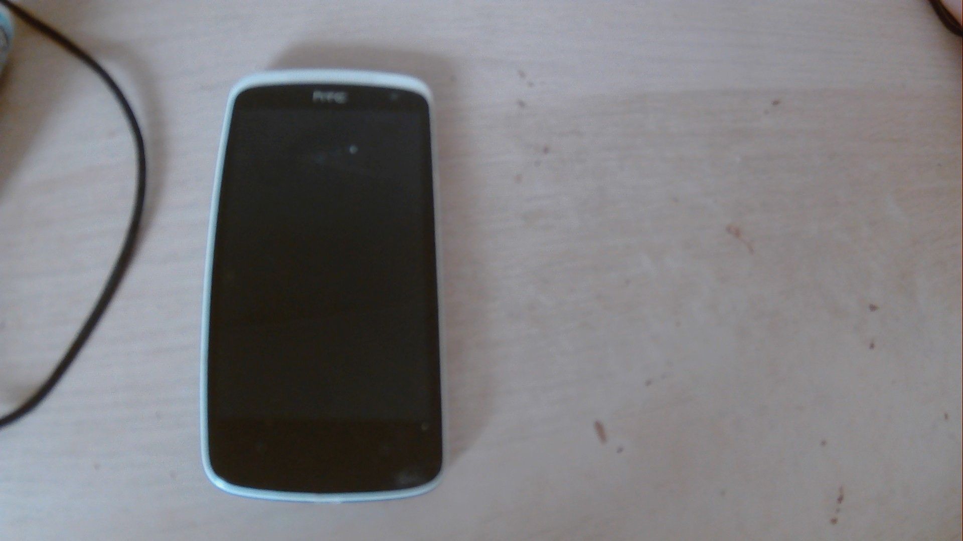 HTC Smartphone als defekt an