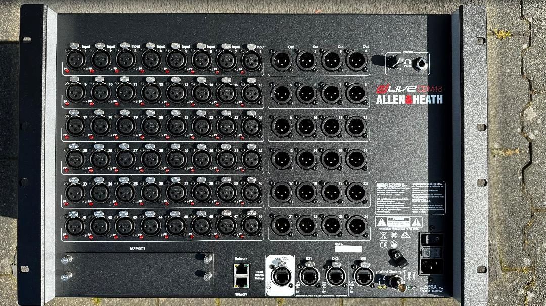Allen & Heath DLiveC2500 + CDM48