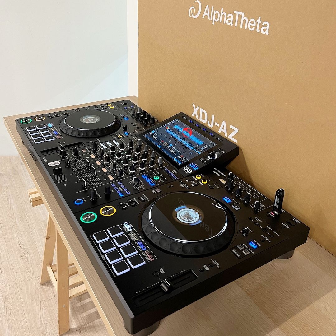 AlphaTheta CDJ-3000X, AlphaTheta Euphonia, Pioneer CDJ-3000, Pioneer DJ DJM-A9, Pioneer DJ DJM-V10