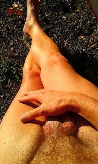 Magst du noch natürliche Männer, normal behaart, mit nacktem Oberkörper? 