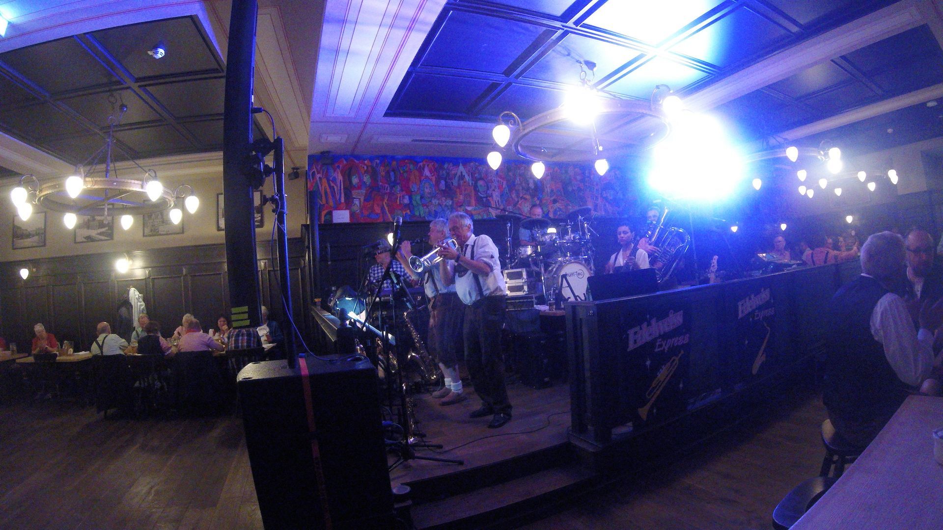 Das   7.  #Oktoberfest   im  #Augustiner am Markt  in   #Leipzig