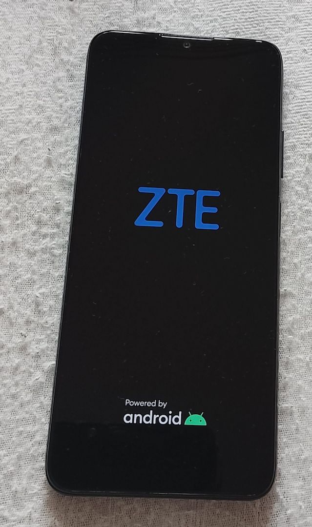 ZTE Blade V30 Vita 3GB/128GB, Dual Sim Modell 8030