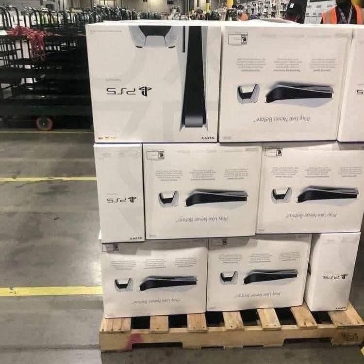 PES 5 pallet available
