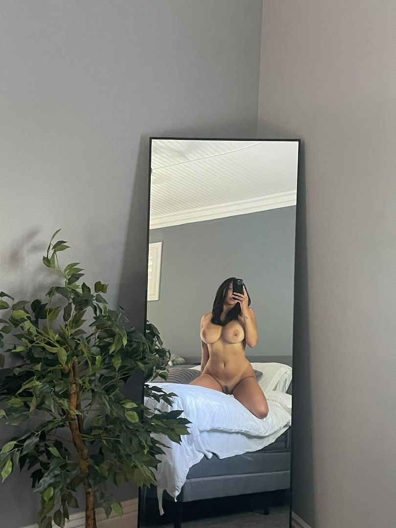 Escort Girl Sarah in Rostock hat Termine frei