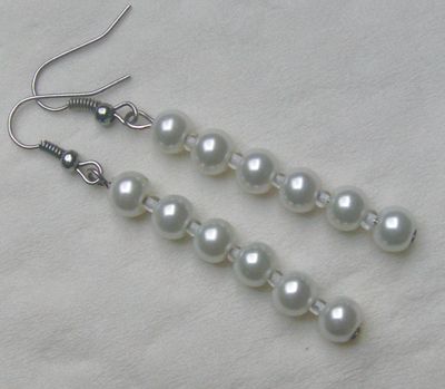 elegante Perlenohrring, stilvolles Design