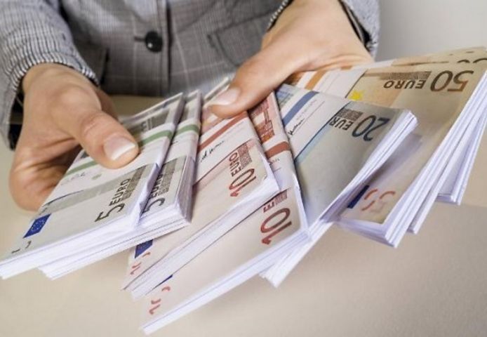 Sie benötigen eine Notfinanzierung, kontaktieren Sie uns.