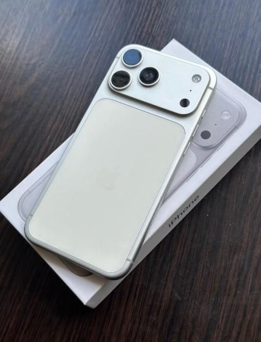 iPhone 17 Pro Max 512 GB zu verkaufen.