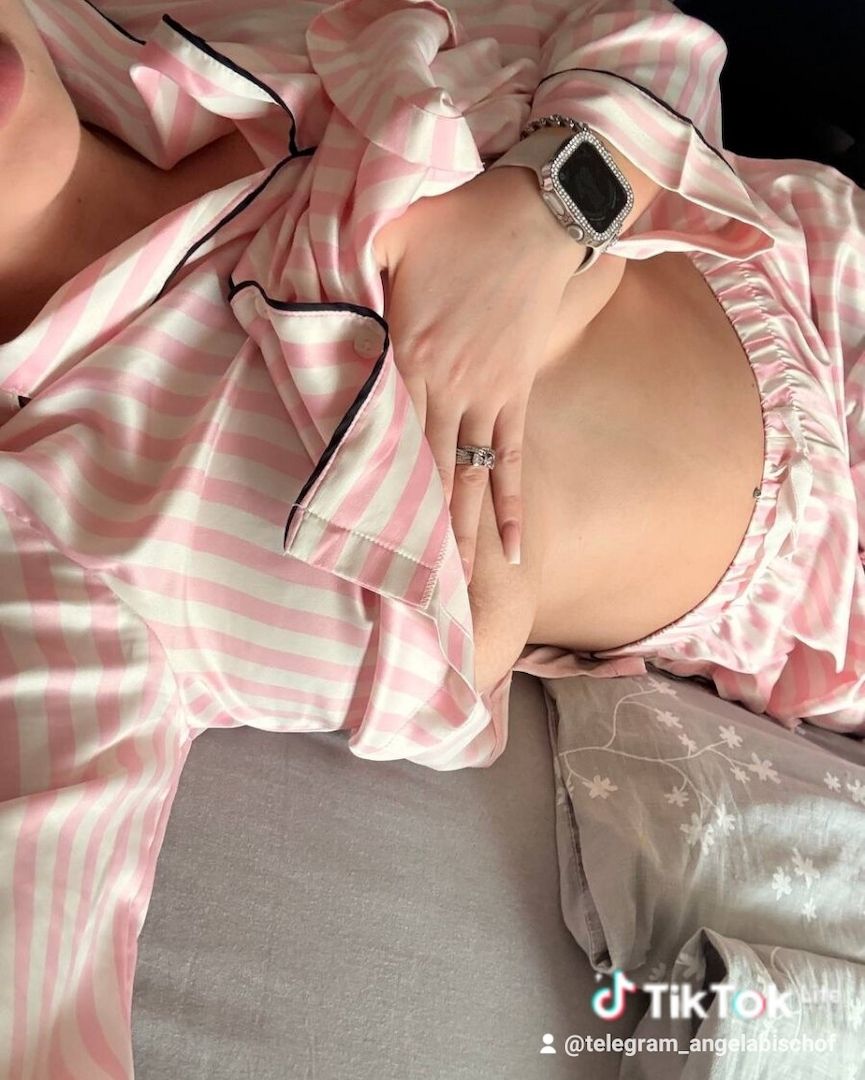 Nacktfotos und -videos sowie Sex-Cams