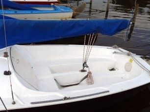 3 Std. Conger segeln auf dem Steinhuder Meer in Mardorf - Bootsverleih Kielhorn / Steg  N 21