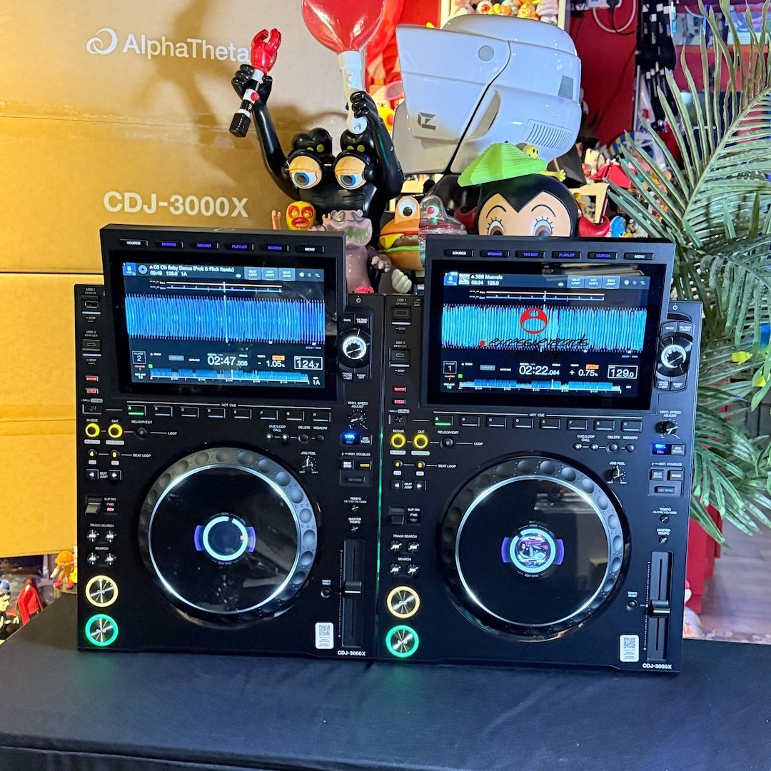 AlphaTheta CDJ-3000X, AlphaTheta Euphonia, Pioneer CDJ-3000, Pioneer DJ DJM-A9, Pioneer DJ DJM-V10