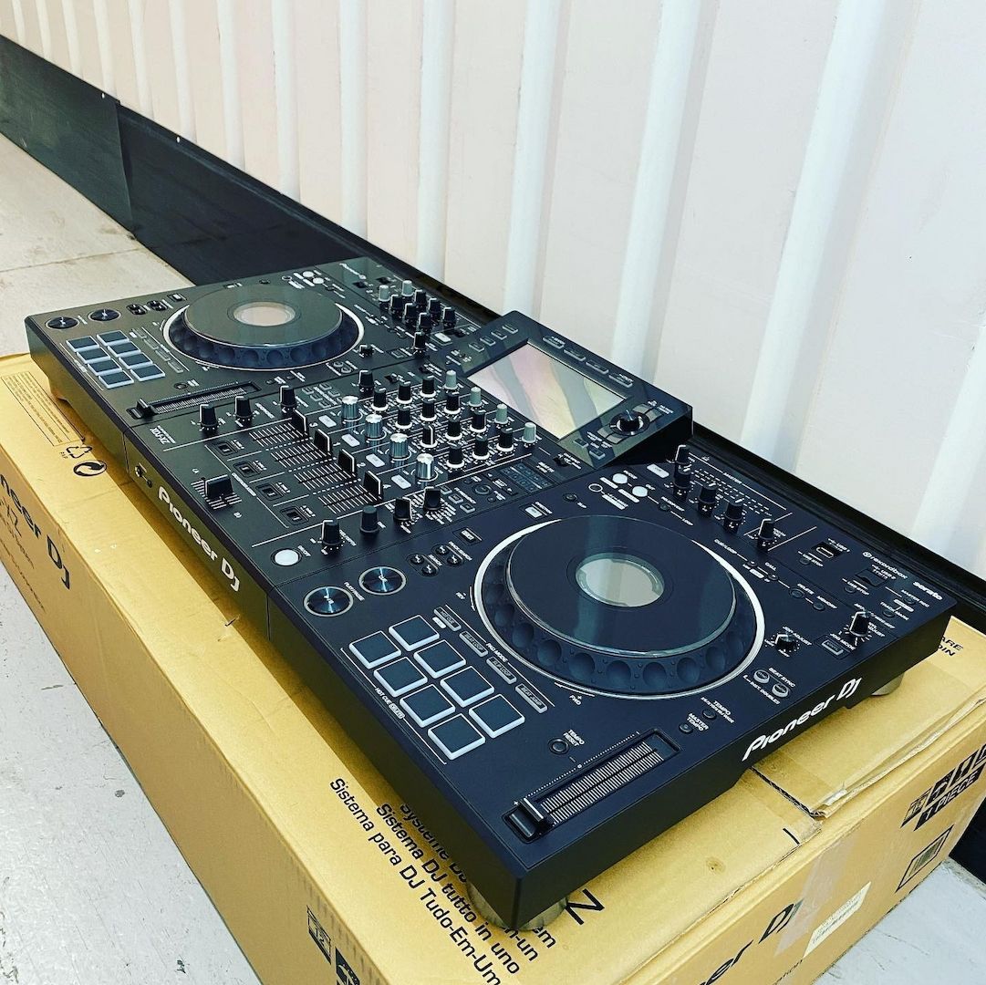 Pioneer XDJ-XZ, Pioneer OPUS-QUAD, Pioneer XDJ-RX3, Pioneer DDJ-FLX10 , DDJ-REV7, AlphaTheta XDJ-AZ