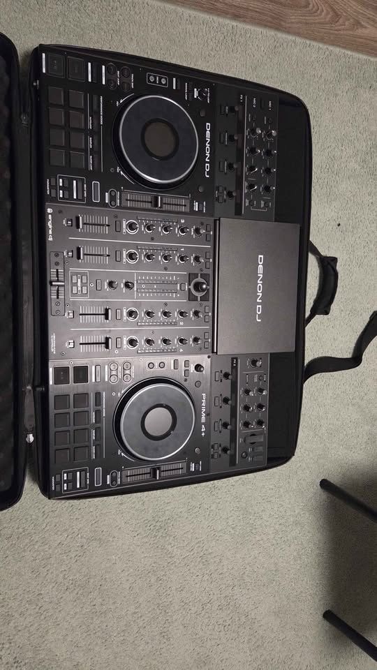 Pioneer DJ OPUS-QUAD, Pioneer DJ XDJ-RX3, Pioneer XDJ-XZ, Pioneer DJ DDJ-FLX10, AlphaTheta XDJ-AZ