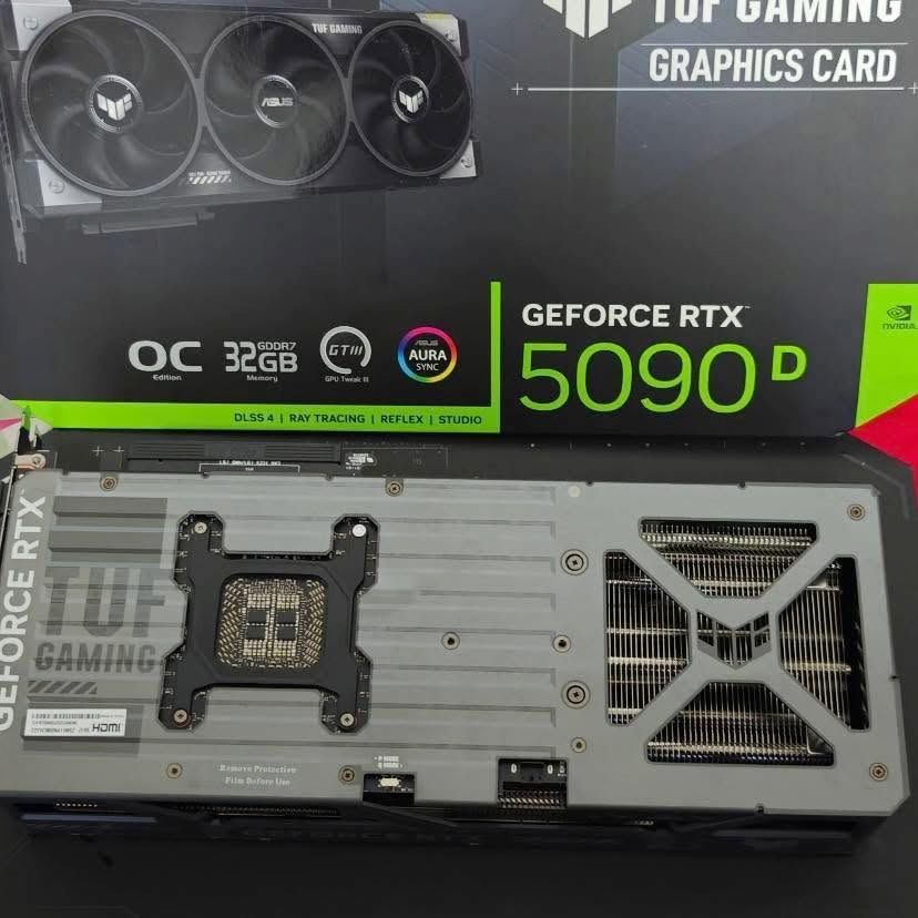 GeForce RTX 5090, RTX 5080, RTX 5070 Ti, RTX 5070, RTX 4090, RTX 4080 Super,  RTX 4080, RTX 4070 Ti