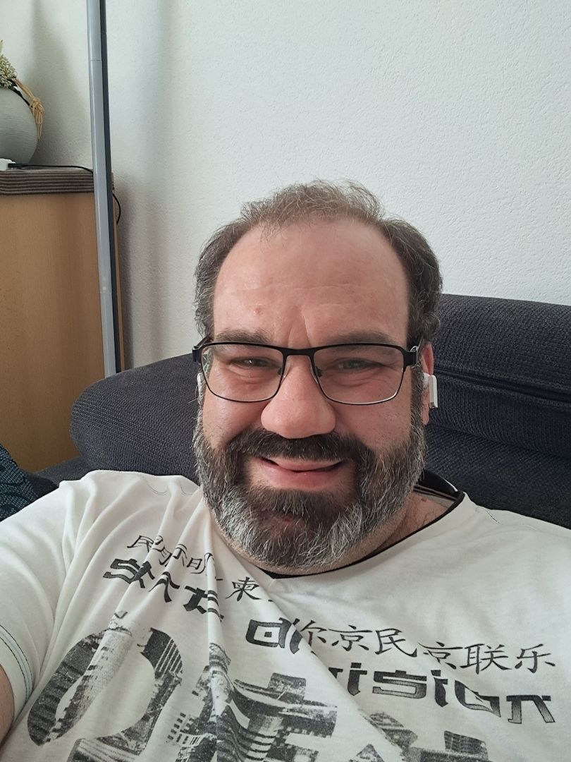 F+ in Neunkirchen: Niveauvoller Mann (44) sucht Gleichgesinnte ☕🔥