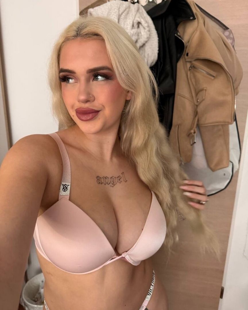 Kauf und Verkauf von Nacktfotos und -videos/Sex-Cam und Dating