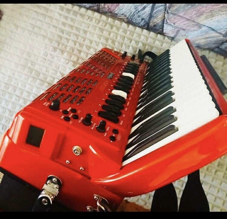 Roland FR-7 Akkordeon