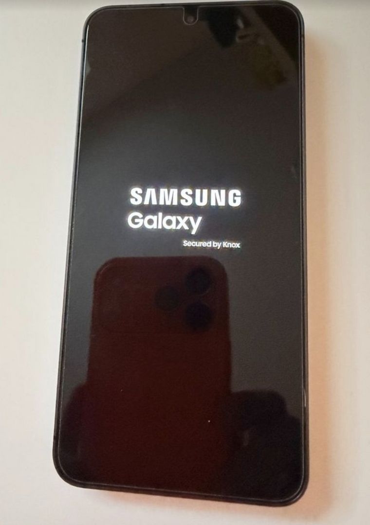 Samsung galaxy s24  128GB