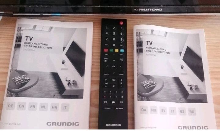 Grundig 32 GHB 5740 BK HD LED Fernseher, Als Ersatzteil/defekt