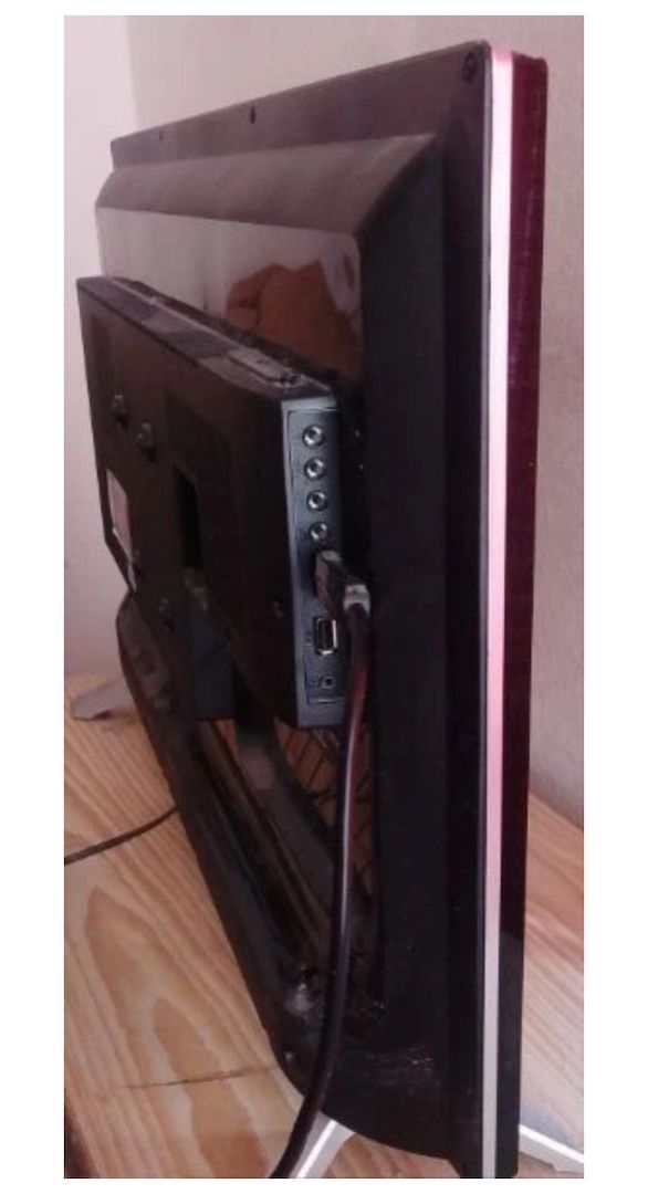 Grundig 32 GHB 5740 BK HD LED Fernseher, Als Ersatzteil/defekt