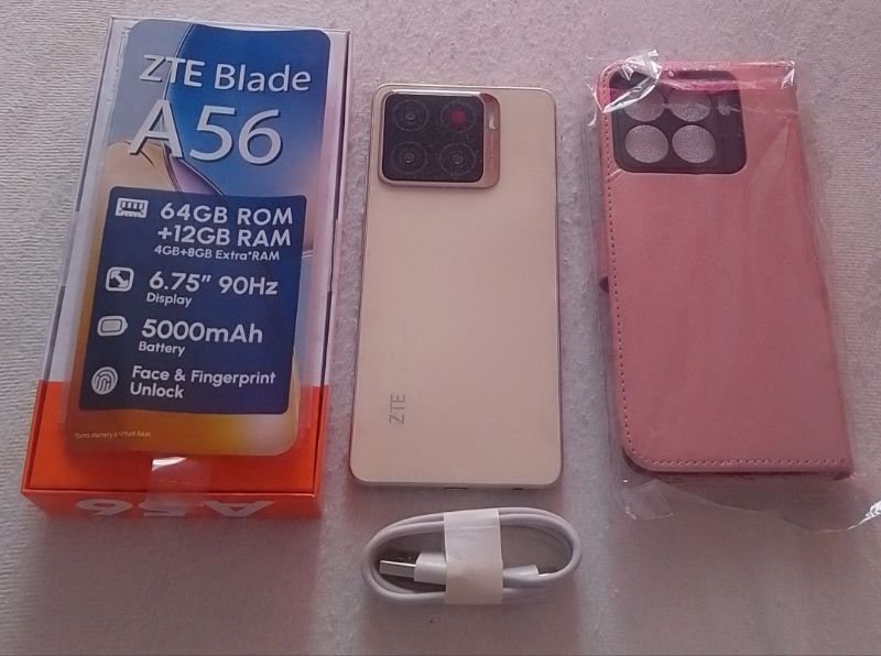 ZTE Blade A56 64 GB Floating Gold Dual SIM Smartphone Handy Mobiltelefon + Hülle