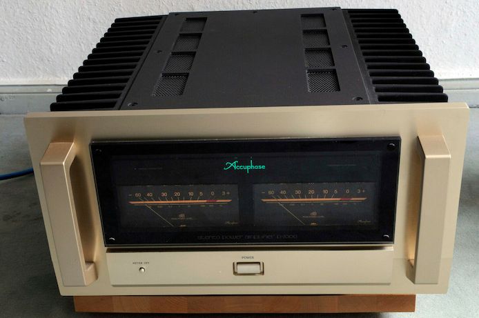 Endstufe Accuphase P 7000
