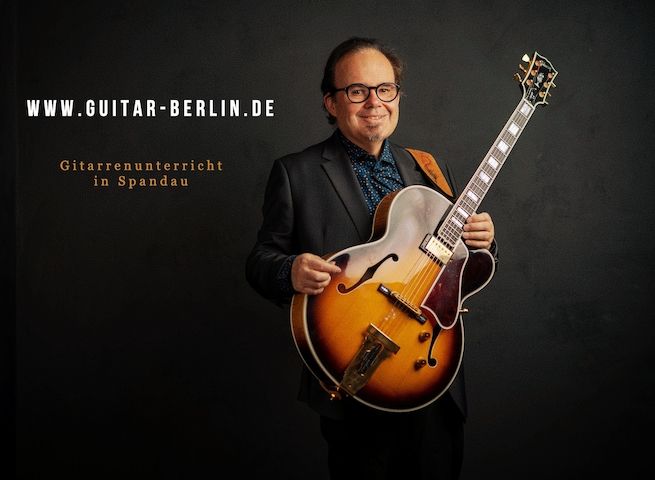 Gitarrenlehrer - Gitarrenunterricht Berlin Spandau