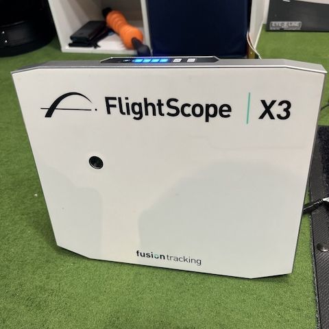 FlightScope X3 Startmonitor mit OVP (+Rucksack) Top Zustand