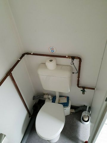 Baujahr 2011, Sanitärcontainer Knauss RZ 1,45, WC Container Toilettencontainer