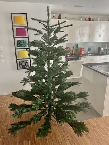 Hochwertiger künstlicher Weihnachtsbaum Balsam Hill