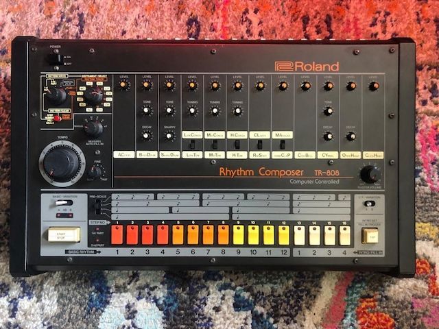 Roland TR- 808