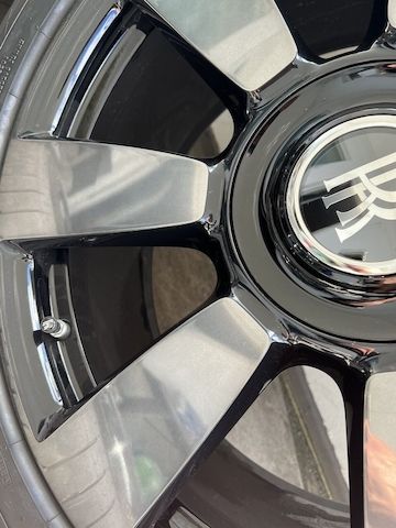 Rolls Royce Cullinan Komplett Radsatz 22 Zoll Felgen Wheels Sommerräder Wraith