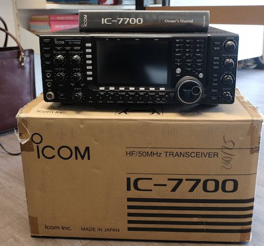 Icom ic 7700 KW Transceiver 200W
