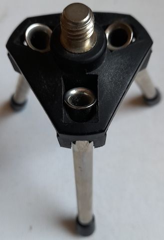 Mini Dreibeinstativ,Aufnahme M10- Gewindestück, Höhe 10 cm
