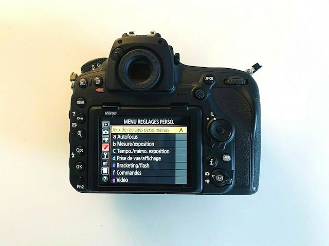 Camera DSLR Nikon D850 Body - LIKE NEW - IN BOX