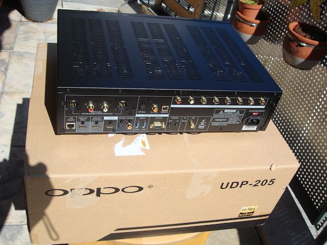 Oppo UDP-205 4K Ultra HD in Schwarz
