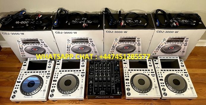 Pioneer CDJ-3000, Pioneer CDJ 2000NXS2, Pioneer DJM 900NXS2, Pioneer DJ DJM-V10 , Pioneer CDJ-TOUR1