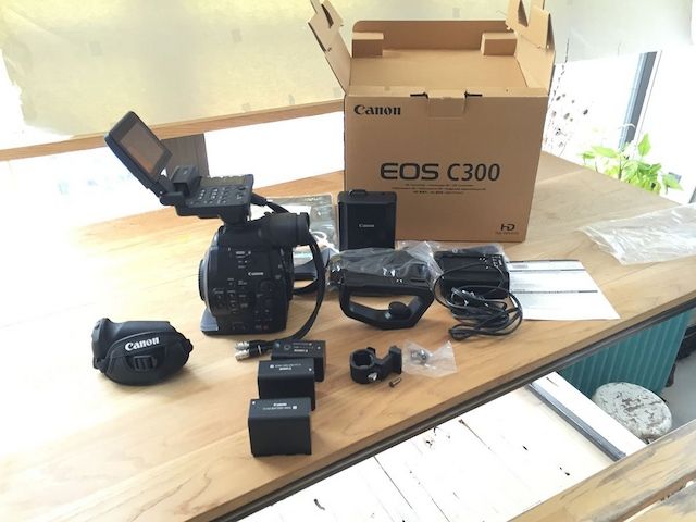 New Canon EOS R5 / Nikon Z7